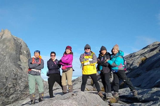 2D1N Mount Kinabalu Climbing - The 6:00am ride from Kota Kinabalu