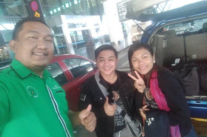 Airport Pickup / Drop off KLIA & KLIA 2 - Drivers, communication, and personal service