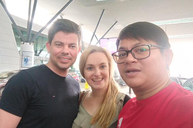 Airport Transfer Private From/To KLIA, KLIA2 - Meeting your driver after a long immigration line
