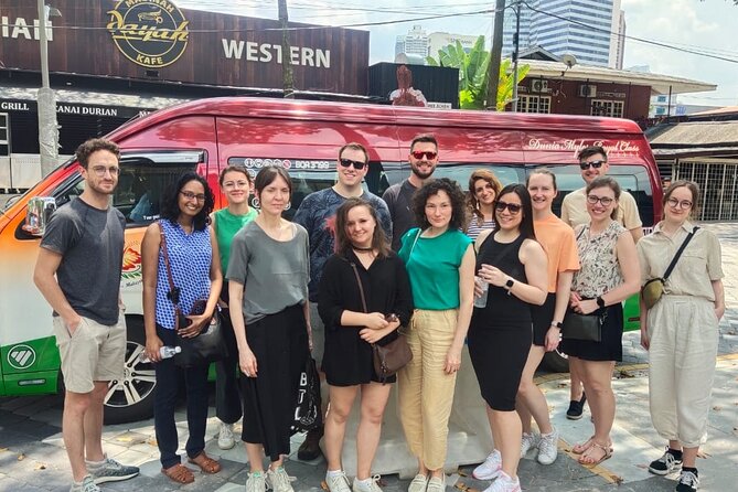 Amazing Local Food Tour in Kuala Lumpur - Chinatown: a change of flavor and mood