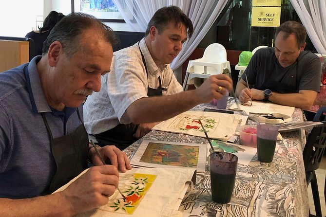 Batik Bag Painting Workshop by myBatik - Why the private format helps