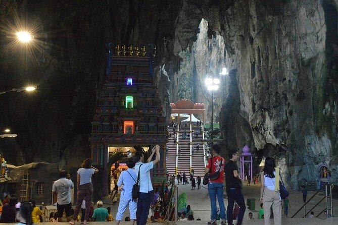 Batu Caves and Malaysian Crafts Tour from Kuala Lumpur - How the Timing Can Affect Your Visit