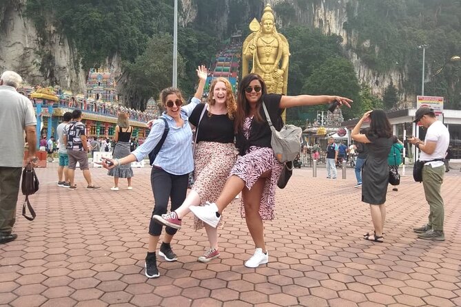 Batu Caves & Genting Highlands Highlights with Cultural Crafts - The return trip includes pewter and batik