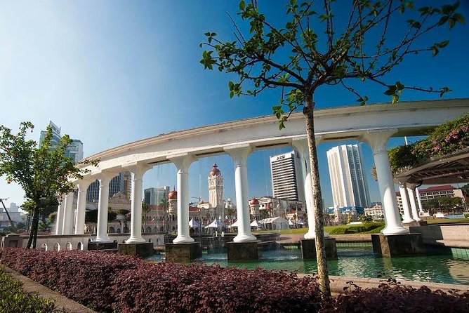 Best of Kuala Lumpur City Tour Including National Museum and National Monument - Petronas Towers: a 15-minute skyline photo stop
