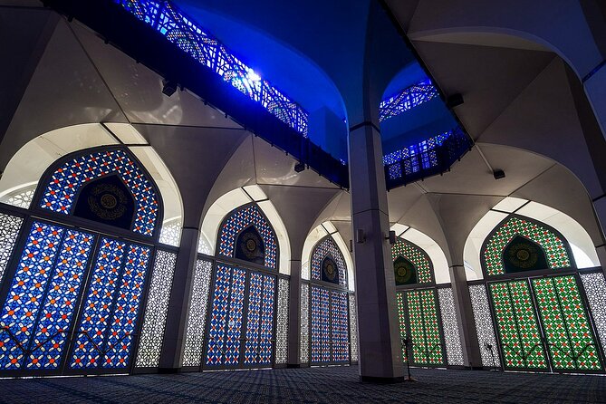 Blue Mosque And Batu Caves Private Tour from Kuala Lumpur - The guide question you should settle before booking