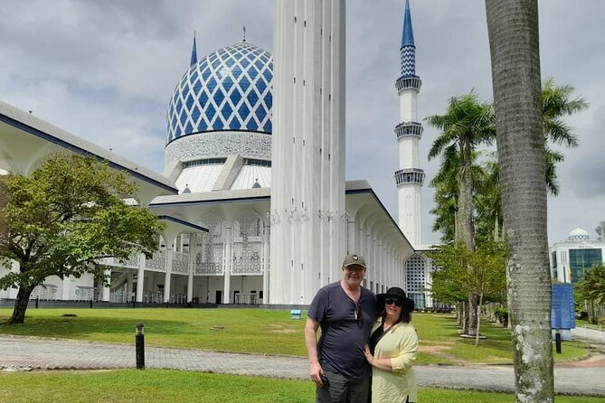Blue Mosque And Batu Caves Private Tour from Kuala Lumpur - Is $27 a good value?