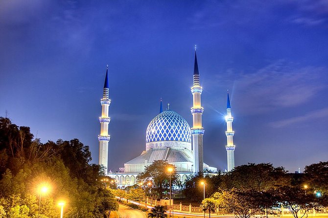 Blue Mosque And Batu Caves Tour - Shah Alam’s blue-and-silver mosque