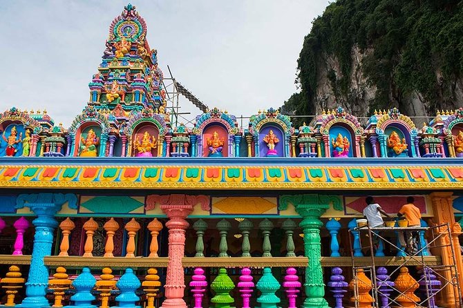 Blue Mosque And Batu Caves Tour - Two short shopping stops in the middle