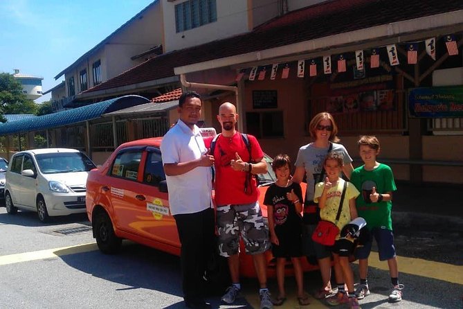 Cameron Highland Day Tour From Kuala Lumpur With Lunch Local food - Lunch and the value of a private car