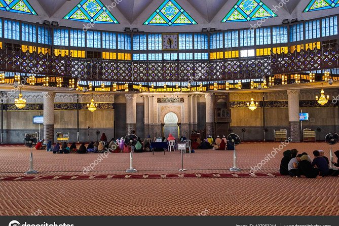 City Tour with Batu Cave and Fireflies Tour - Why this packed KL day can make sense