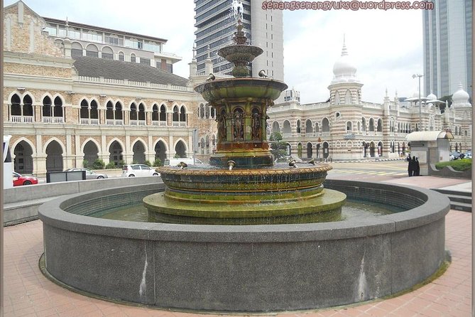 City Tour with Batu Cave and Fireflies Tour - Muzium Negara for history and culture