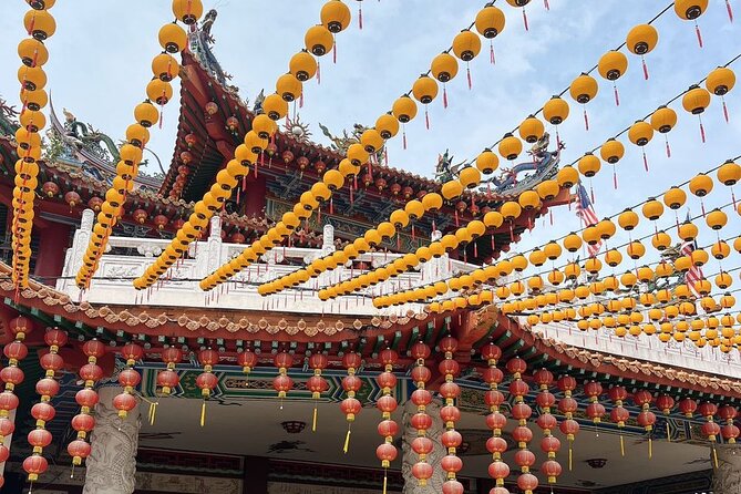Exclusive Half Day Batu Caves and Private City Tour Kuala Lumpur - Why the private car matters