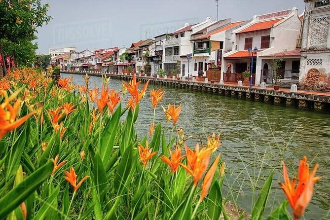 Exclusive Malacca Private Tour - A free trishaw ride starts the day