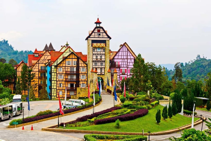 From Kuala Lumpur: Bukit Tinggi Private Day Trip - The one-hour ride from Kuala Lumpur