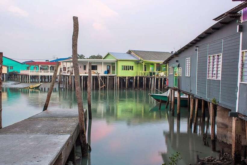 From Kuala Lumpur: Crab Island Tour with Seafood Lunch - Crab Island, where bicycles replace cars