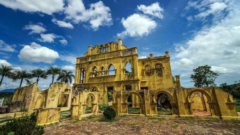 From Kuala Lumpur: Full-Day Tour to Ipoh - Sam Poh Tong and Ipoh’s cave-temple character