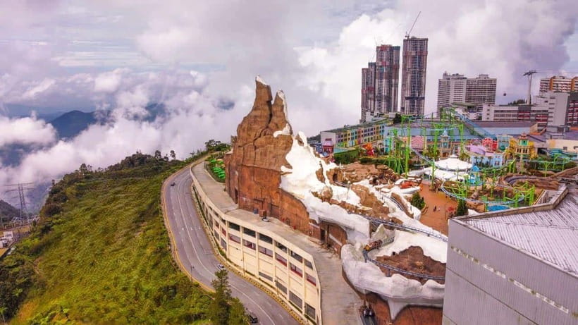 From Kuala Lumpur: Genting Highlands Day Tour & Gondola Ride - Key points at a glance