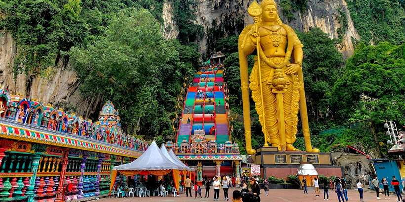From Kuala Lumpur: Genting Highlands Day Tour & Gondola Ride - Who should book this day tour?