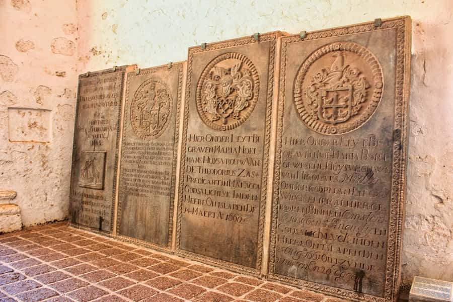 From Kuala Lumpur: Historical Melaka Day Tour with Lunch - A local lunch, with enough room for different diets