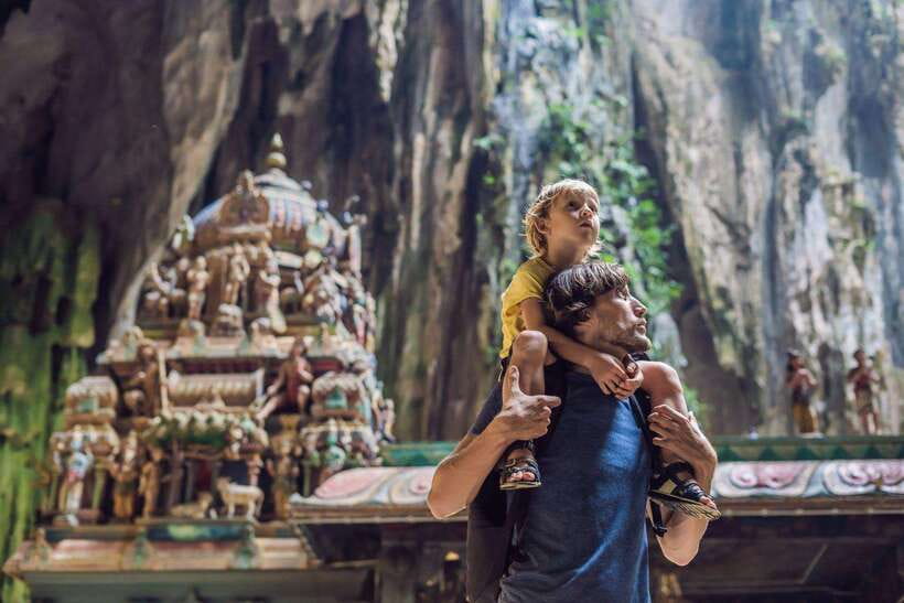 From Kuala Lumpur: Private Batu Caves Cultural Tour - The Ramayana Caves and its illuminated figures