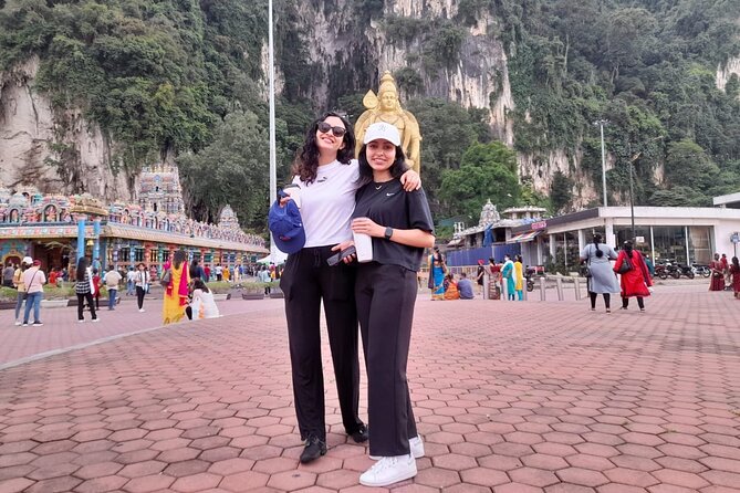 Full-Day Kuala Lumpur Sightseeing Tour - Petronas Towers and KLCC Park