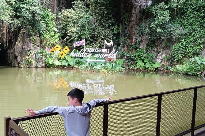 Full Day Private Ipoh Tour - Kek Lok Tong pairs a cave with Zen gardens