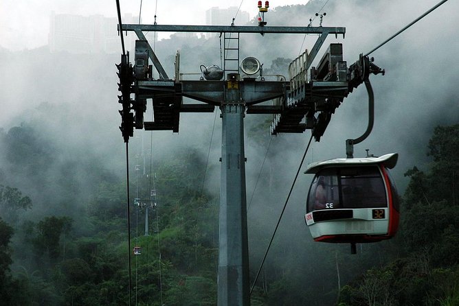 Genting Highlands & Batu Caves Day Tour + Chin Swee Temple - Chin Swee Temple between the city and the summit