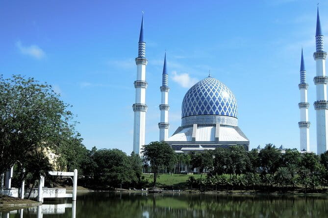 Genting Highlands & Batu Caves Include Cable Car Tickets - Who will enjoy this half-day outing
