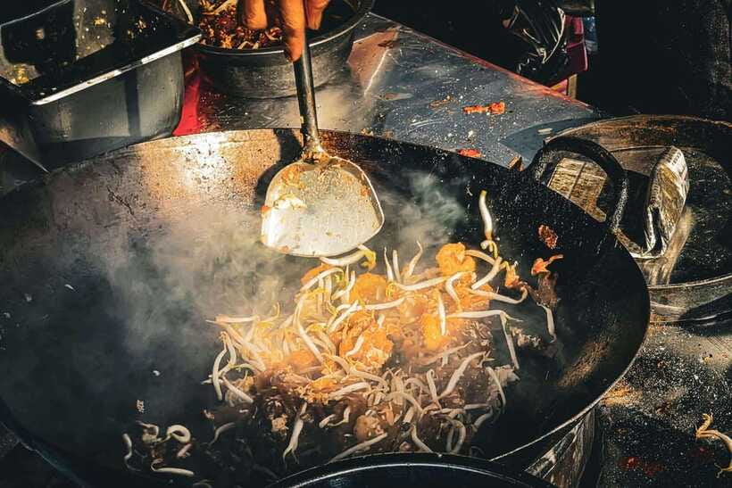 George Town: Authentic Food Tour with 12+ Tastings - Dietary needs and practical preparation