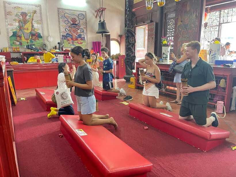 George Town: Heritage Walking Tour with Street Food Tasting - Who should book this walk?