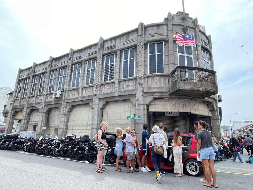 George Town: Heritage Walking Tour with Street Food Tasting - St. George’s Church and George Town’s religious mix