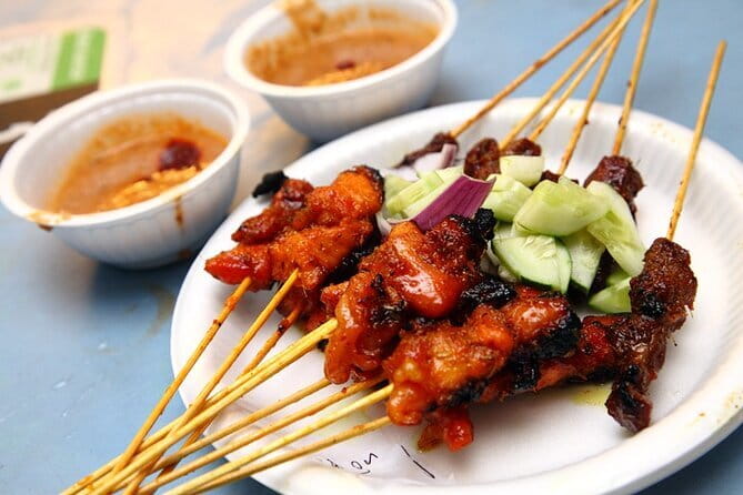 Group Tour: Kuala Selangor Firefly Blinking's including Dinner - What the $90 price includes