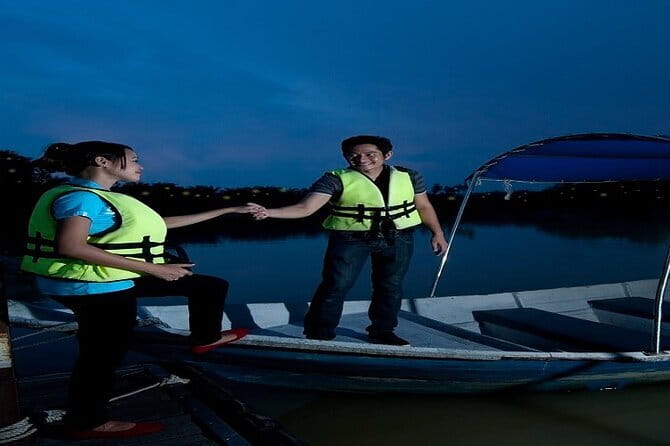 Group Tour: Kuala Selangor Firefly Blinking's including Dinner - Who will enjoy this experience most