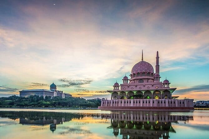 Harmony & Cultural Night Tour - Brickfields, Little India, and Sri Lankan Tamil landmarks