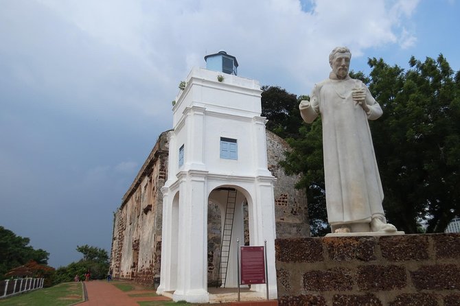 Historical Malacca Day Trip from Kuala Lumpur - The private-tour question and other practical cautions