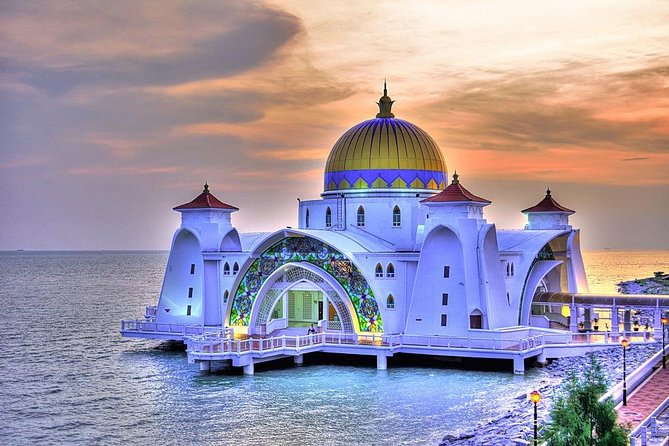 Historical Malacca Tour from Kuala Lumpur - Jonker Street: a short taste of Chinatown