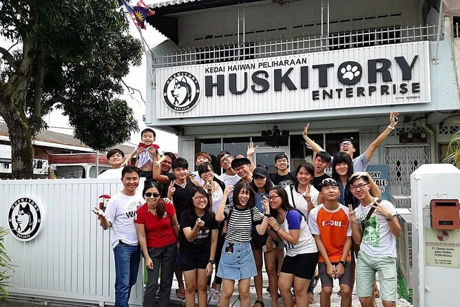 Huskitory Connecting People and Dogs - What happens during the one-hour visit