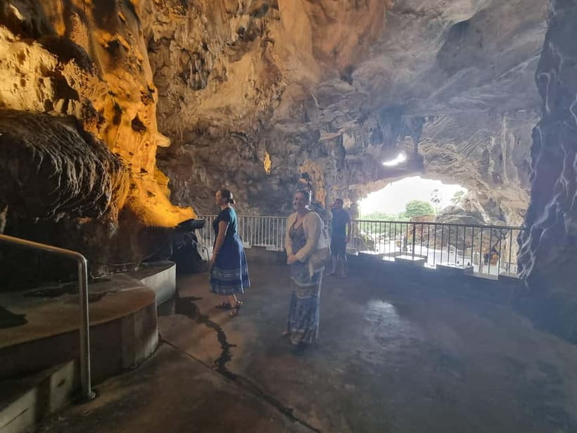 Ipoh Cave Temples Tours - How hard is the tour?