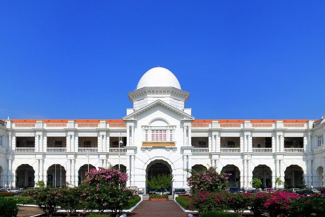 Ipoh Heritage & Orang Utan Island Day Tour from Kuala Lumpur - Perak Cave Temple in a half hour