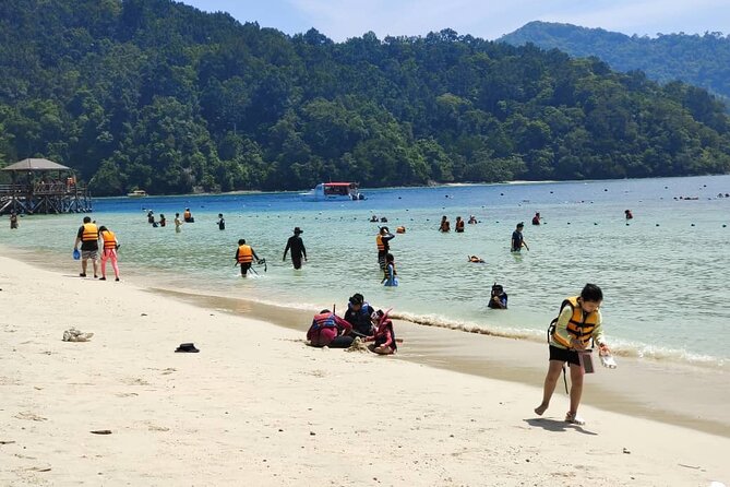 Island Hopping ( Manukan & Sapi Island ) From Kota Kinabalu - What this island day actually gives you
