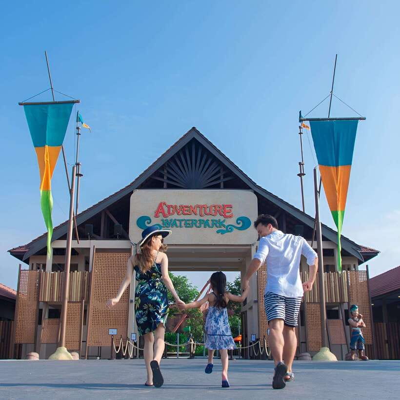 Johor: Adventure Waterpark Desaru Coast Entry Ticket - How busy might it feel?