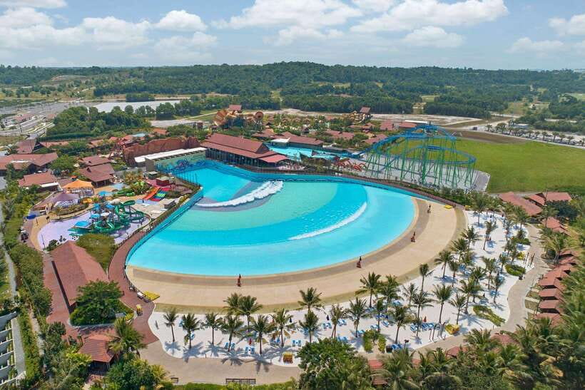 Johor: Adventure Waterpark Desaru Coast Entry Ticket - Tidal Wave Beach is the large-scale water attraction