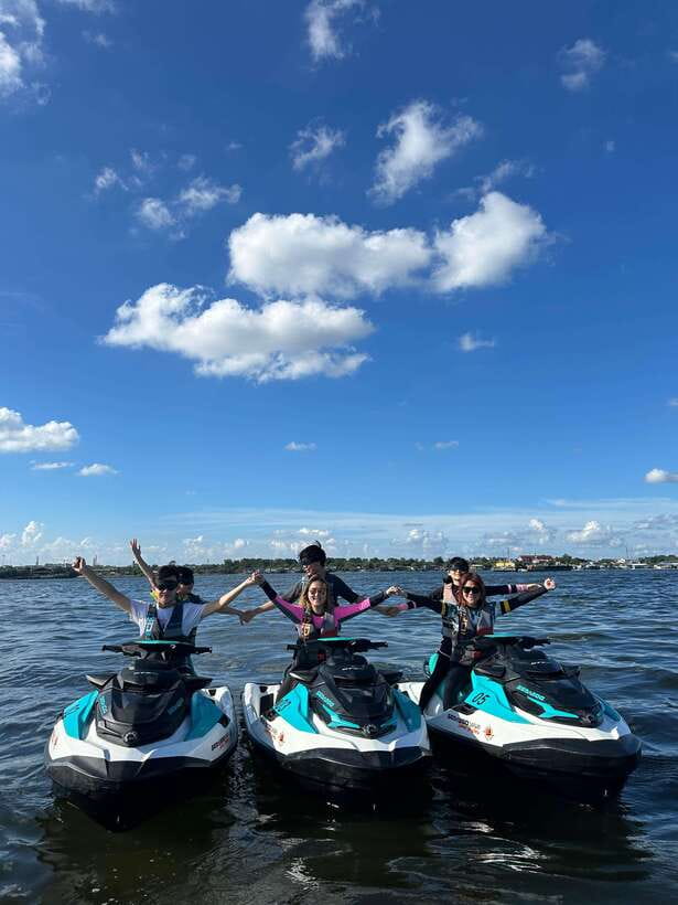 Johor Bahru : Seadoo JetSki 30mins Self Ride Tour (Double) - Passing Woodlands and Sembawang Park