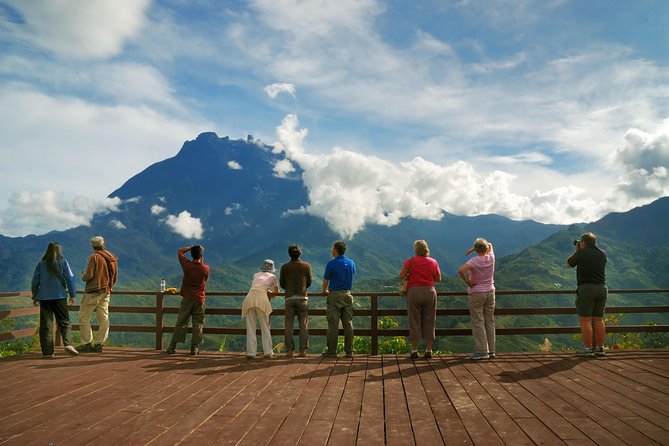 Kinabalu Park & Poring Hot Spring & Canopy Walk - Nabalu Market and the Mount Kinabalu viewpoint
