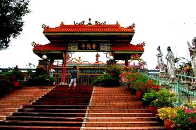 Kota Kinabalu City Tour Cultural & Heritage Tour with Lunch - A quiet pause at Pu Toh Tze Temple
