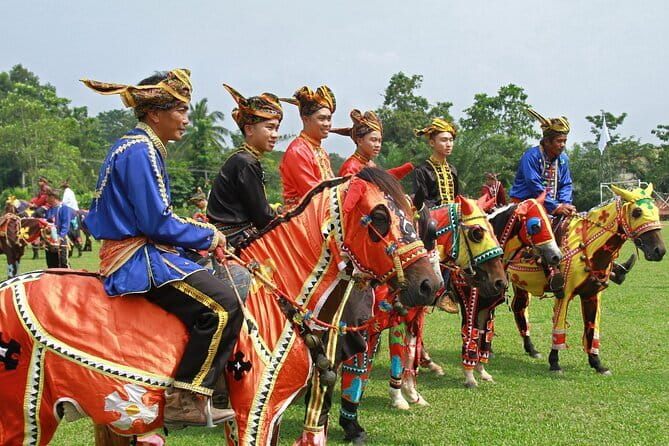 Kota Kinabalu Half Day City Tour with Professional Tour Guide - Pickup Is the Detail You Should Confirm Twice