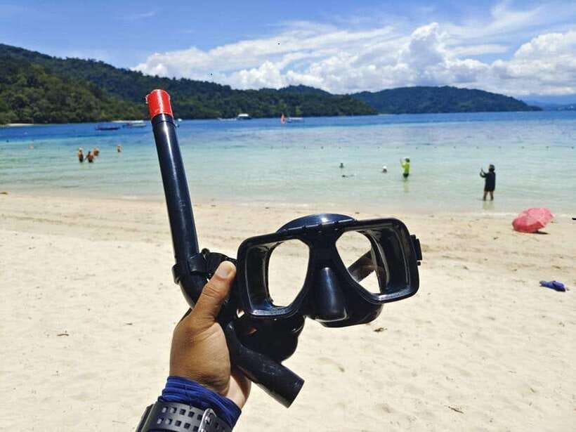 Kota Kinabalu: Twin Island Day Trip Tour ( Sapi & Manukan ) - A practical BBQ lunch on the sand