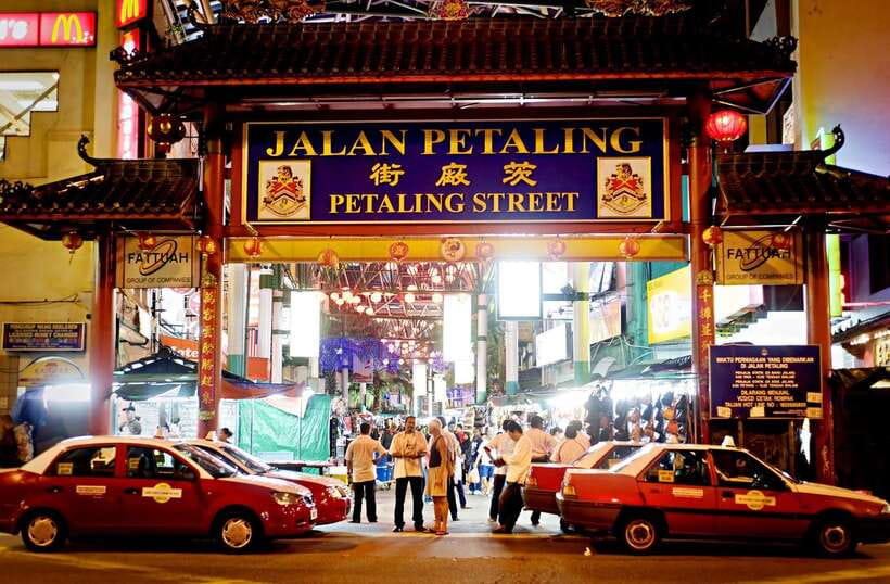 Kuala Lumpur: 4-Hour Authentic Local Markets & Event Tour - Key points to know before booking