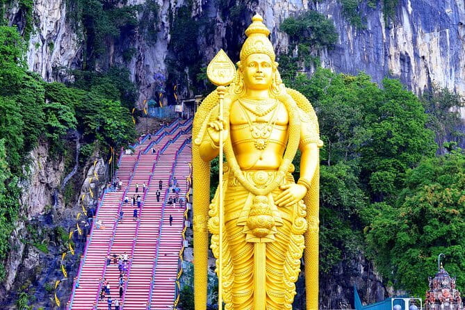 Kuala Lumpur Airport Transfer - Who should book this transfer?