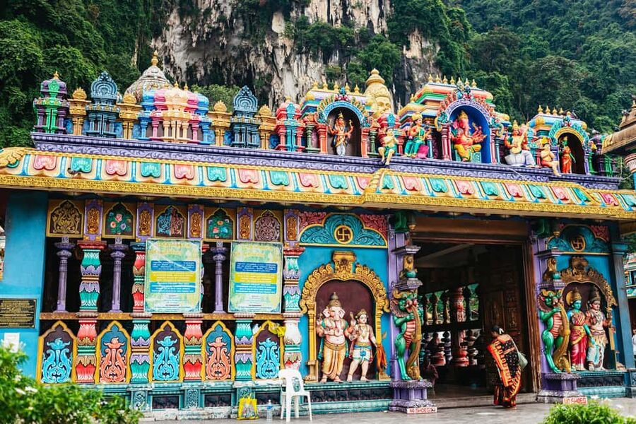 Kuala Lumpur: Batu Caves Half-Day Tour with Pick-Up Option - What this $13 Batu Caves tour really offers